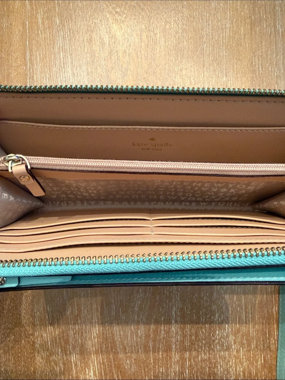 kate spade Mint Teal Leather Wristlet Wallet with Gold Logo - Picture 3 of 5